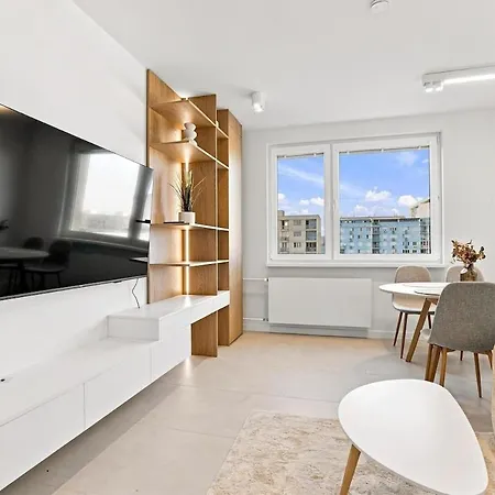 Spacious 2-bedroom Family In Ruzinov